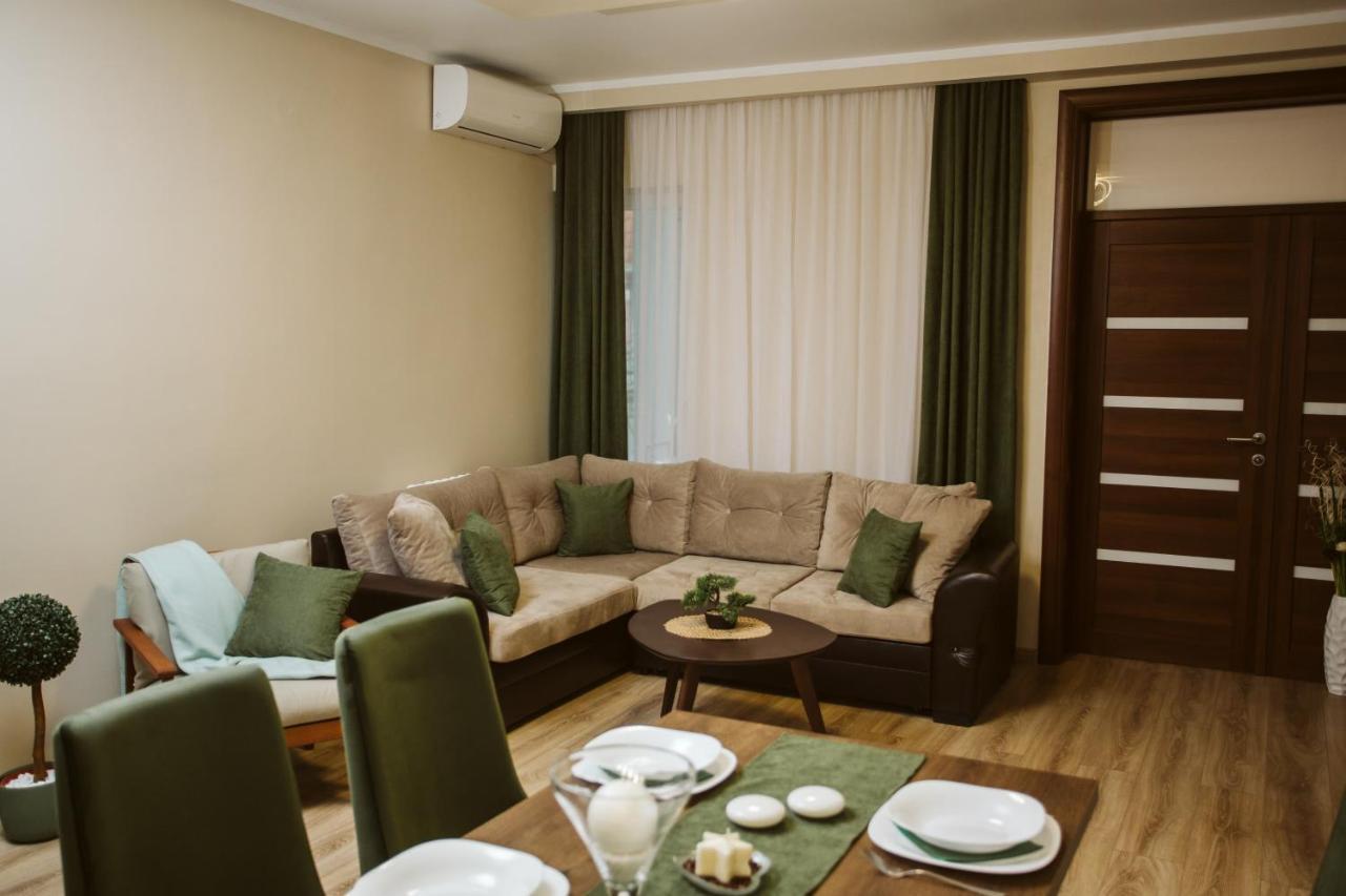 Vively Lux Apartment Subotica Exterior foto