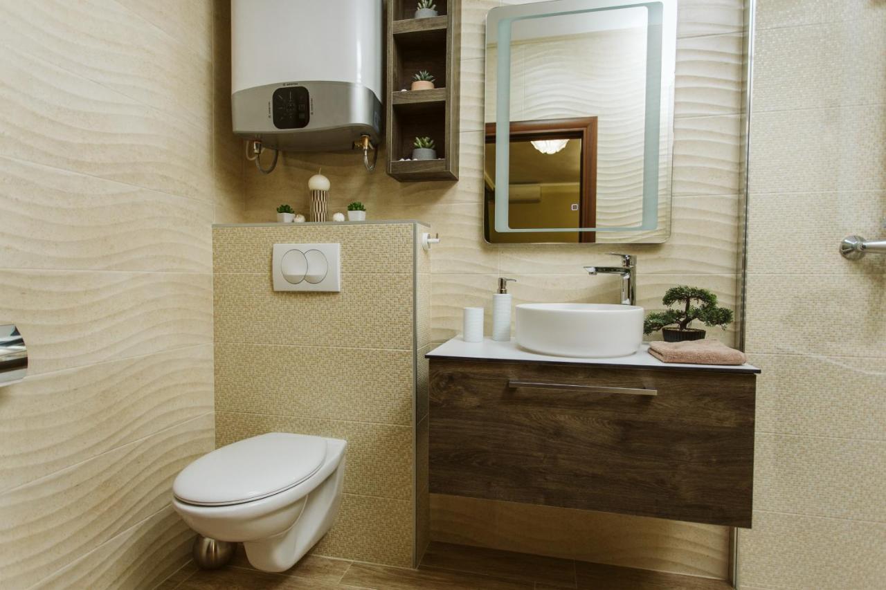 Vively Lux Apartment Subotica Exterior foto